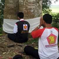 Ada-ada Saja, Demi Raih Suara, Caleg Rela Bersemedi