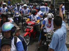 Ratusan Bus Kota Dicarter Partai Demokrat