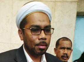 Ngabalin: Poligami Syariat Allah, Bukan Aturan Parpol