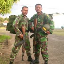 Lettu Wahyu dan Lettu Dhani Lulusan Komando Angkatan XXIV