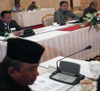 Ketua KPU Melapor ke SBY