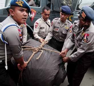 Brimob Siaga di Bundaran HI