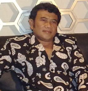 Dangdut Terpuruk , Rhoma Irama Bikin Film!