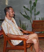 Segar Bugar, Caleg Golkar Eks Demokrat Diisukan Meninggal