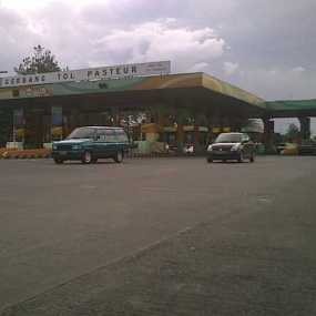 Hari H Pemilu, Tol Pasteur Sepi Arus Kendaraan