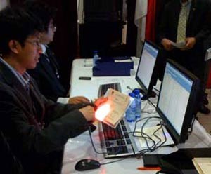 Thit! Arus Cepat Pemilih Berkat Barcode