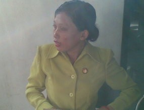 Hendak Nyontreng, Perempuan Stres Datangi KPU