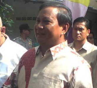 Prabowo Gunakan Hak Pilih di TPS 45