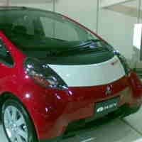 i-MiEV Terganjal Harga