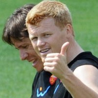Riise Ingin Bawa Berkah, Totti Siap Main
