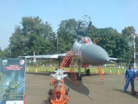 Ultah ke-63, TNI AU Pamer Sukhoi Terbaru