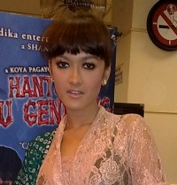 Jupe: Kayaknya Sih Pernikahan Aku Sah