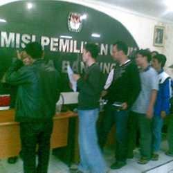 Kecewa Pileg, DPD PAN Bandung Datangi KPU