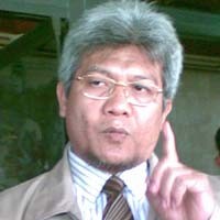 Menhut Teken RKT di Hutan Alam Riau