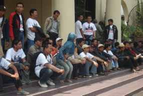 FSPM Grand Aquila Geruduk Polwiltabes Bandung