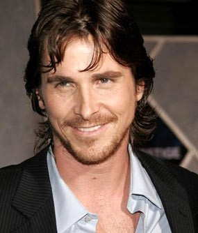 Christian Bale Si Ksatria Malam Jadi Pelatih Tinju