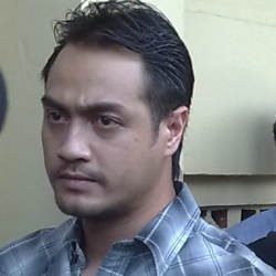 Ferry Irawan Minta Cerai Karena Istri Posesif