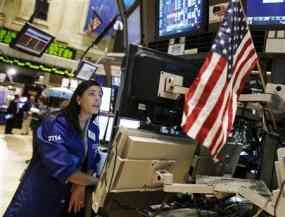 Wall Street Ragu-ragu Menunggu Hasil Stress Test