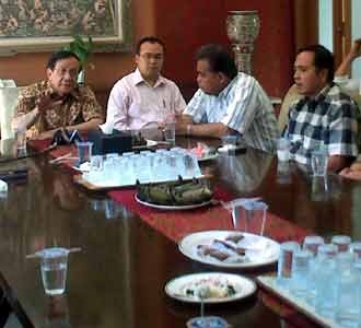DPD II Partai Golkar Kumpul di Rumah Akbar