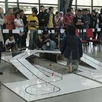 Mahasiswa Yogya Merajai Kontes Robot di Bandung