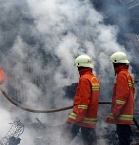 Kebakaran Landa Kramat Pulo Jakpus