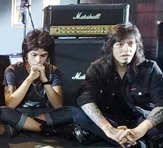 Ovy Rif dan Anak Nge-rock Bareng
