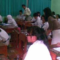 Siswa SMP UN, Pengawasan Diperketat