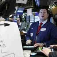 Wall Street Kena Imbas Flu Babi