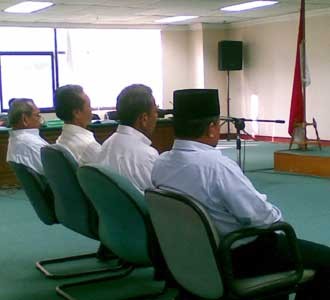 Mantan Pejabat KJRI Kinabalu Divonis 1 Tahun 8 Bulan