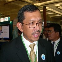 Interkoneksi Gerus Pendapatan Telkom Rp 1 Triliun