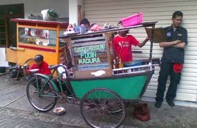 Bila Tukang Sate Masuk Slipi 2