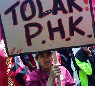 Buruh Jalan Mudur ke Depnakertrans