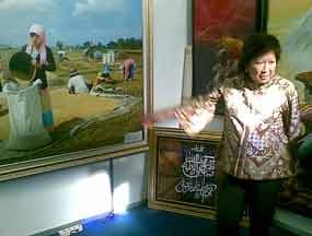 Pelukis Bisa Meningkatkan Ekonomi Kreatif