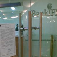 1.603 Nasabah Bank IFI Pusat Bisa Tarik Dana Senin