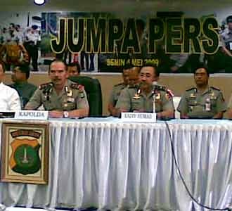 Kapolda Jumpa Pers Kasus Nasrudin