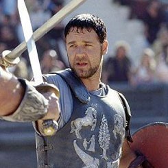 Russel Crowe Ingin Hidupkan Gladiator Lagi