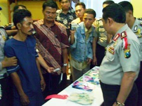 Kapolda Langsung Temui Pembunuh Ketua KPPS di Sumenep