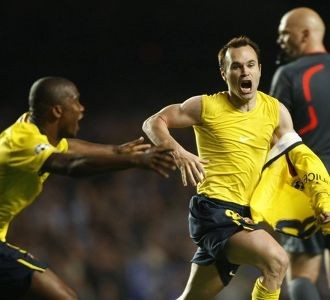 Iniesta Bawa Barca ke Final