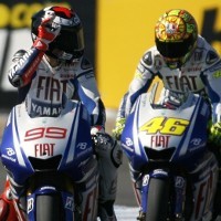 Rossi Cuek Soal Kontrak Lorenzo  