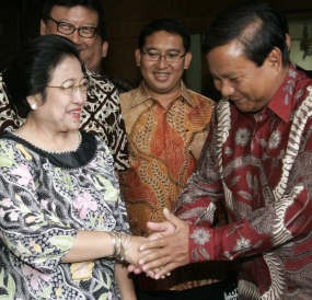 Persilakan Mega Jadi Capres, Prabowo Tak Mau Jadi Cawapres 