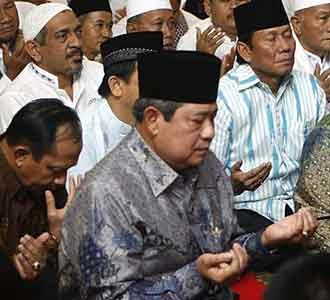 Menang Pileg, PD Syukuran