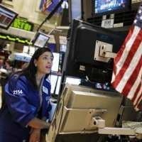 Wall Street Direnggut Profit Taking