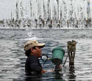 Air Mancur di Bundaran HI Byar Pet