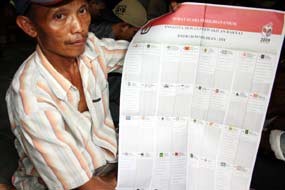 Parpol Jangan Sibuk Koalisi dan Hitung Suara, Awasi Perbaikan DPS!