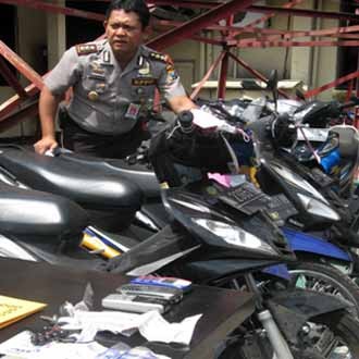 Komplotan Maling Motor Antar Provinsi Dibekuk