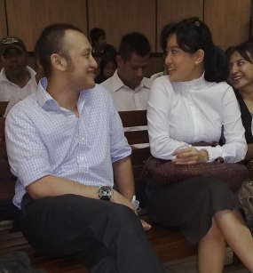 Ananda Mikola Gagal Senasib Dengan Marcella