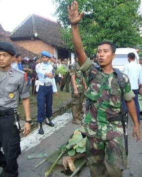 Rumah Tertimpa Pesawat, Warga yang Tewas Jadi 2 Orang 