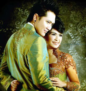 Hamil, Yulia Rachman Dikirimi Mertua Nasi 12 Bungkus