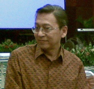 Boediono Tak Dampingi SBY dalam Dialog dengan Pengusaha Kadin