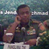 Bandara di Papua Dikuasai Kelompok Bersenjata, TNI Pilih Dialog